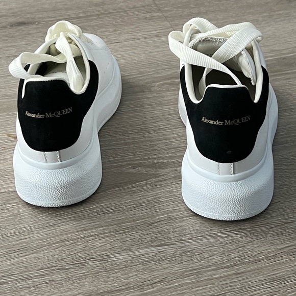 Alexander McQueen White Sneakers - Picture 3 of 4